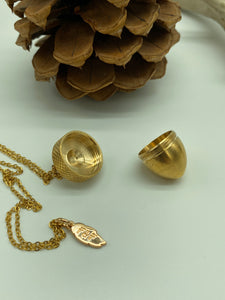 Secret Treasure Acorn Necklace (2 Colors Available)
