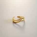 Load image into Gallery viewer, Gold adjustable Chevron ring
