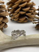Load image into Gallery viewer, Adjustable Feather Rings (4 Styles)
