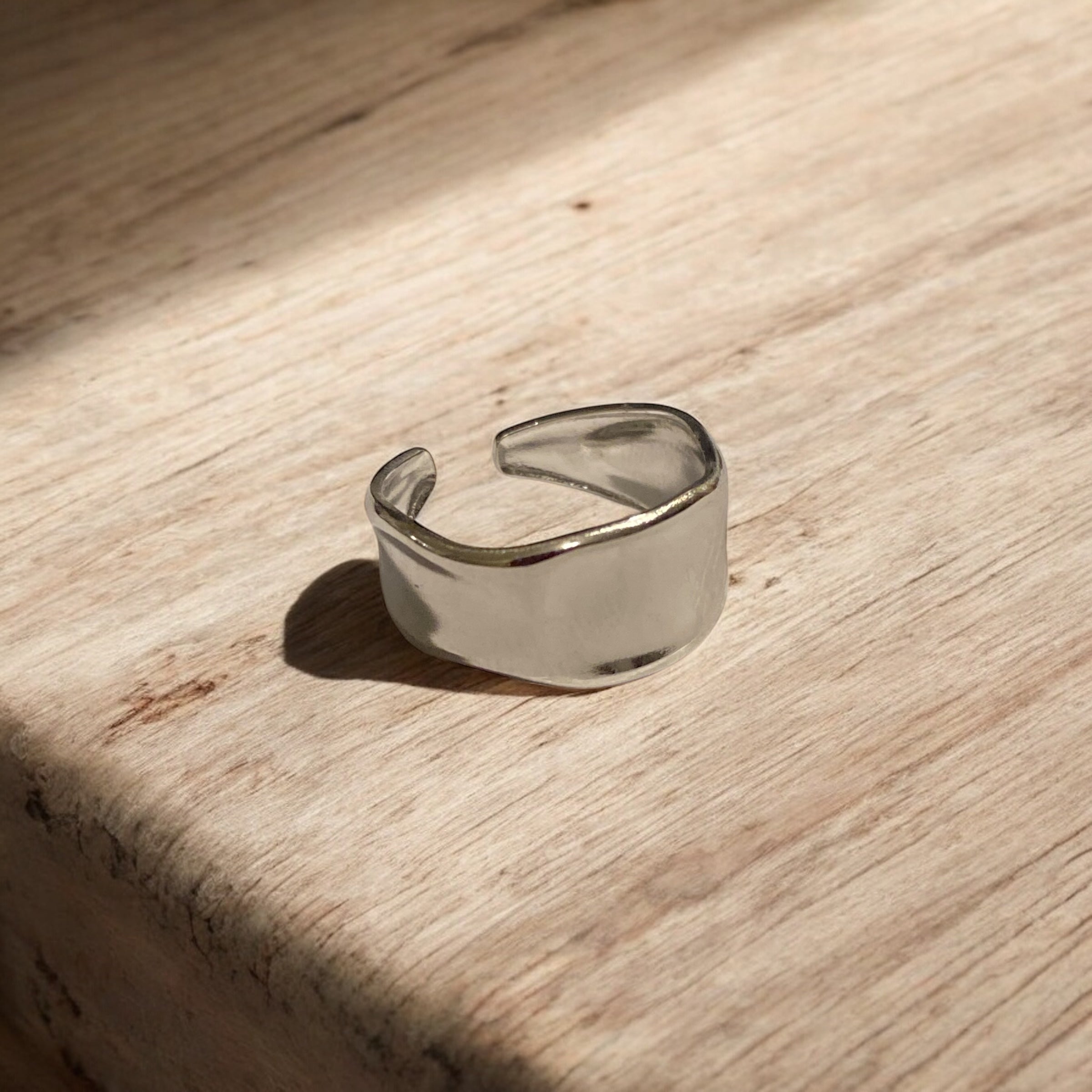 Hammered Ring (Adjustable)
