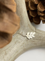 Load image into Gallery viewer, Little Leaf Necklace (3 Colors Available)
